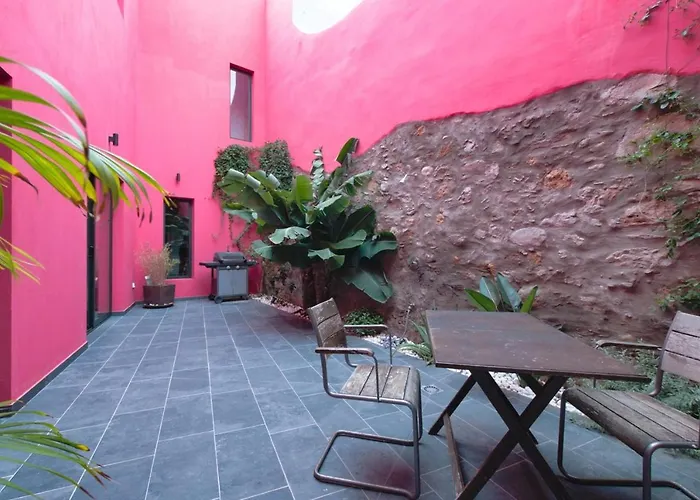 בית נופש Casa Langlois *